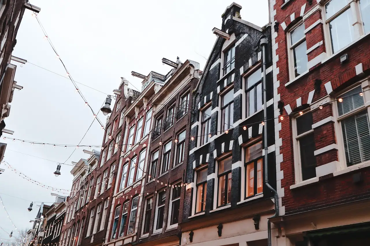 Wonen in Amsterdam Noord: Ontdek de beste wijken